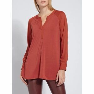 LYSSÉ NWT Long Sleeve Heirloom Mixed Media Top *Redwood XL